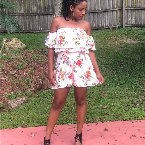 Floral romper - Picture 4 of 5